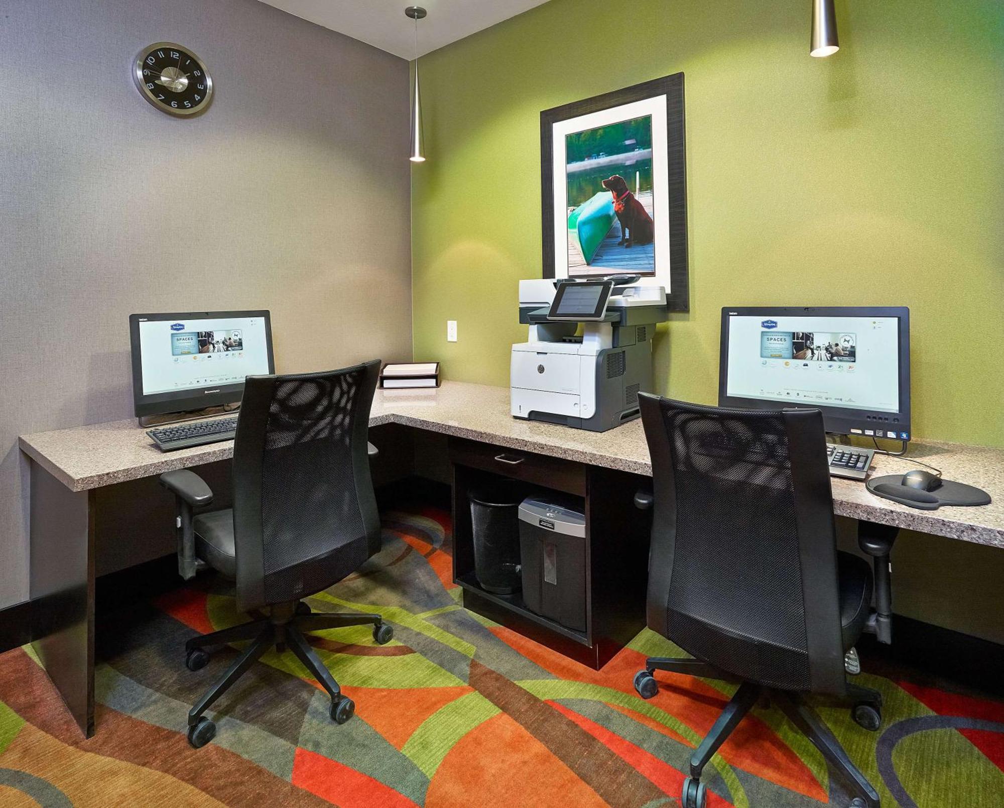 Hampton By Hilton Airport North Calgary