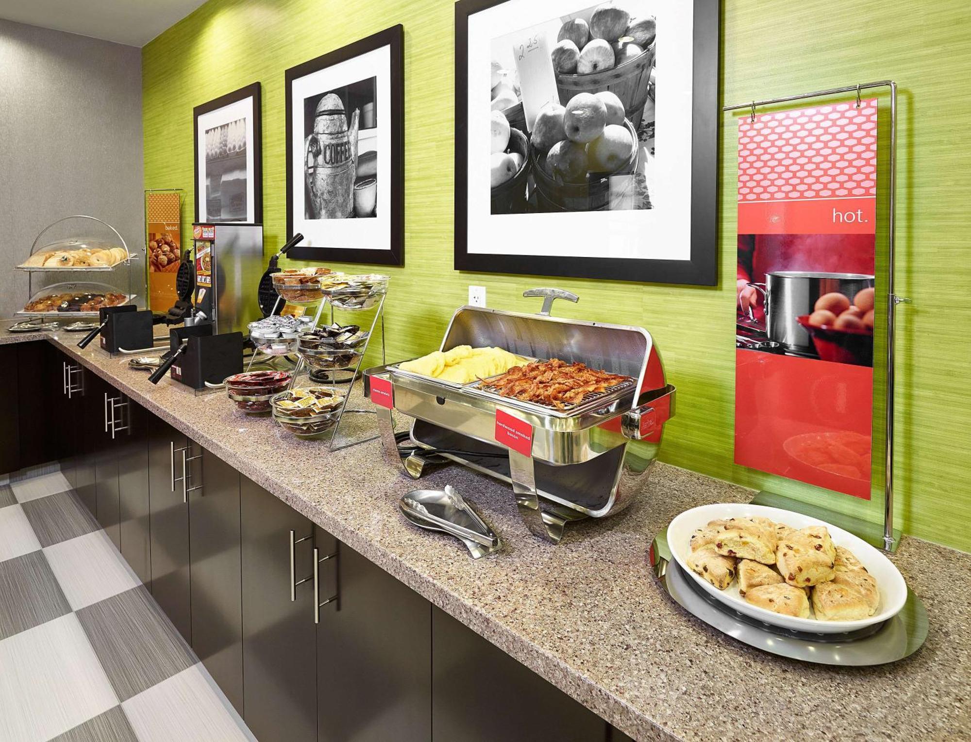 Hampton By Hilton Airport North Calgary