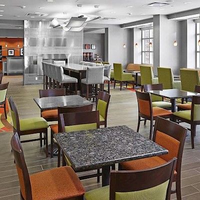 Hampton By Hilton Airport North Calgary