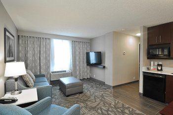 Hotel Hampton By Hilton Airport North