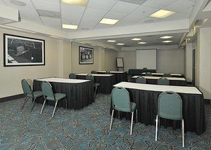 Hampton By Hilton Airport North Hotel Calgary