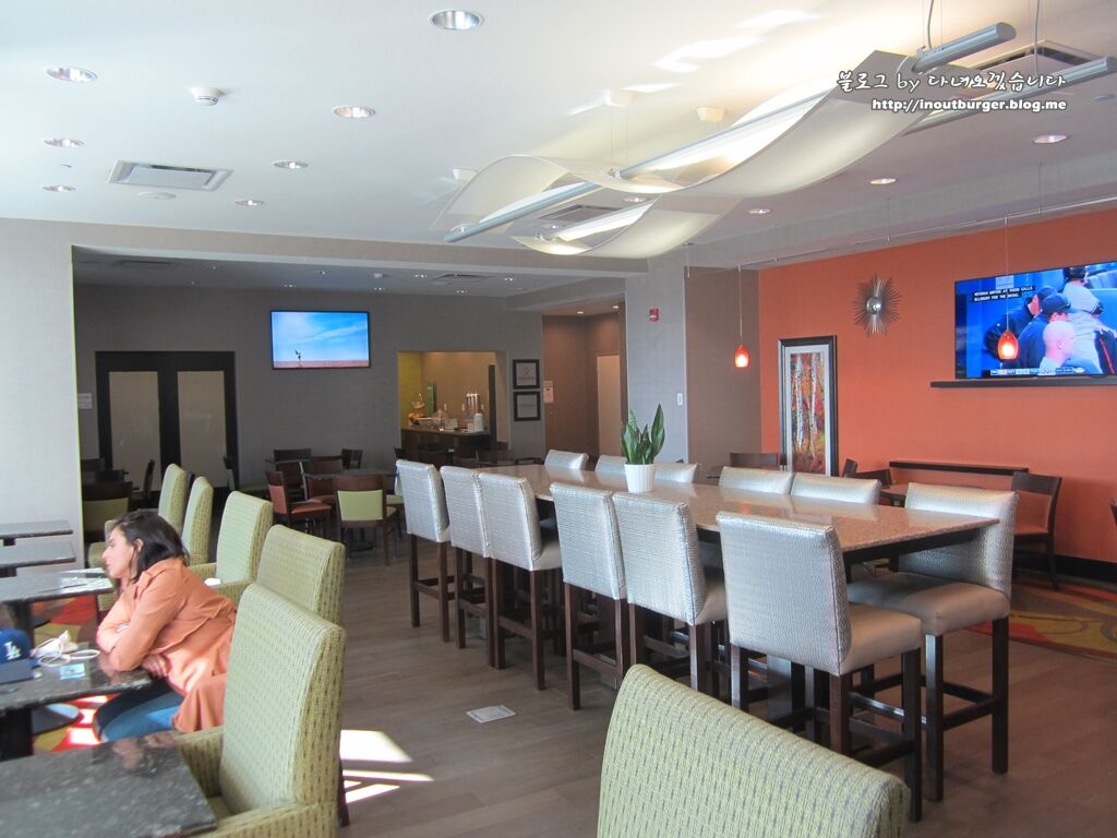 Hotel Hampton By Hilton Airport North Calgary